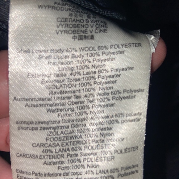 Burton winter jacket. GET IT NOW ❤️🔥 - Picture 5 of 5